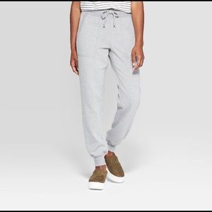 Women’s joggers